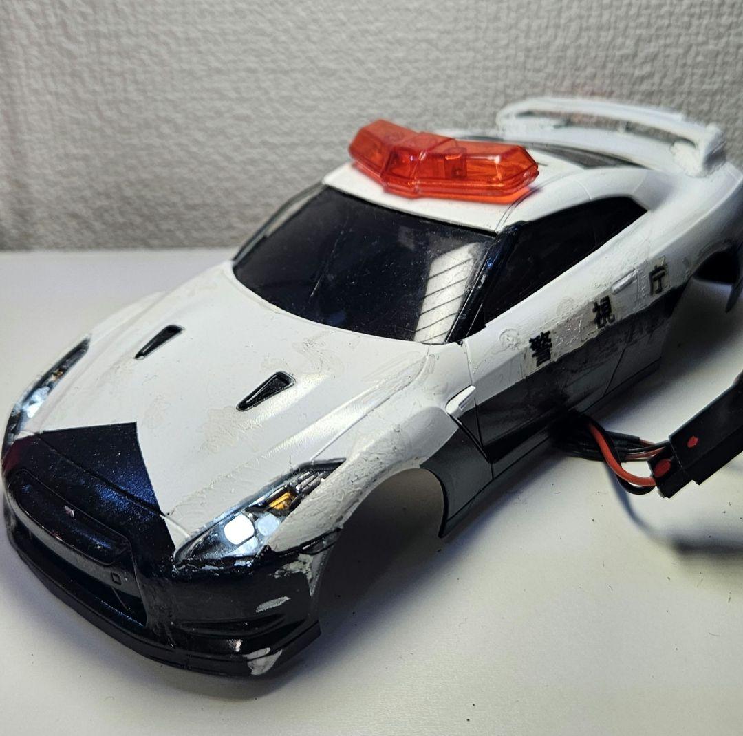 ミニ四駆モーター積載 MR-03W シャーシ ボディ2個付き 赤色灯点灯 改造品