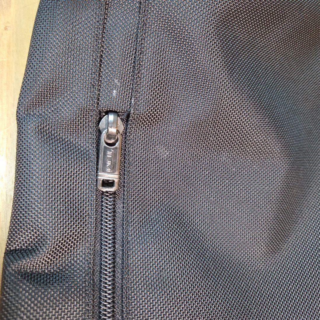 TUMI トゥミ ガーメントケース ビジネスバック スーツ 出張 ショルダー付