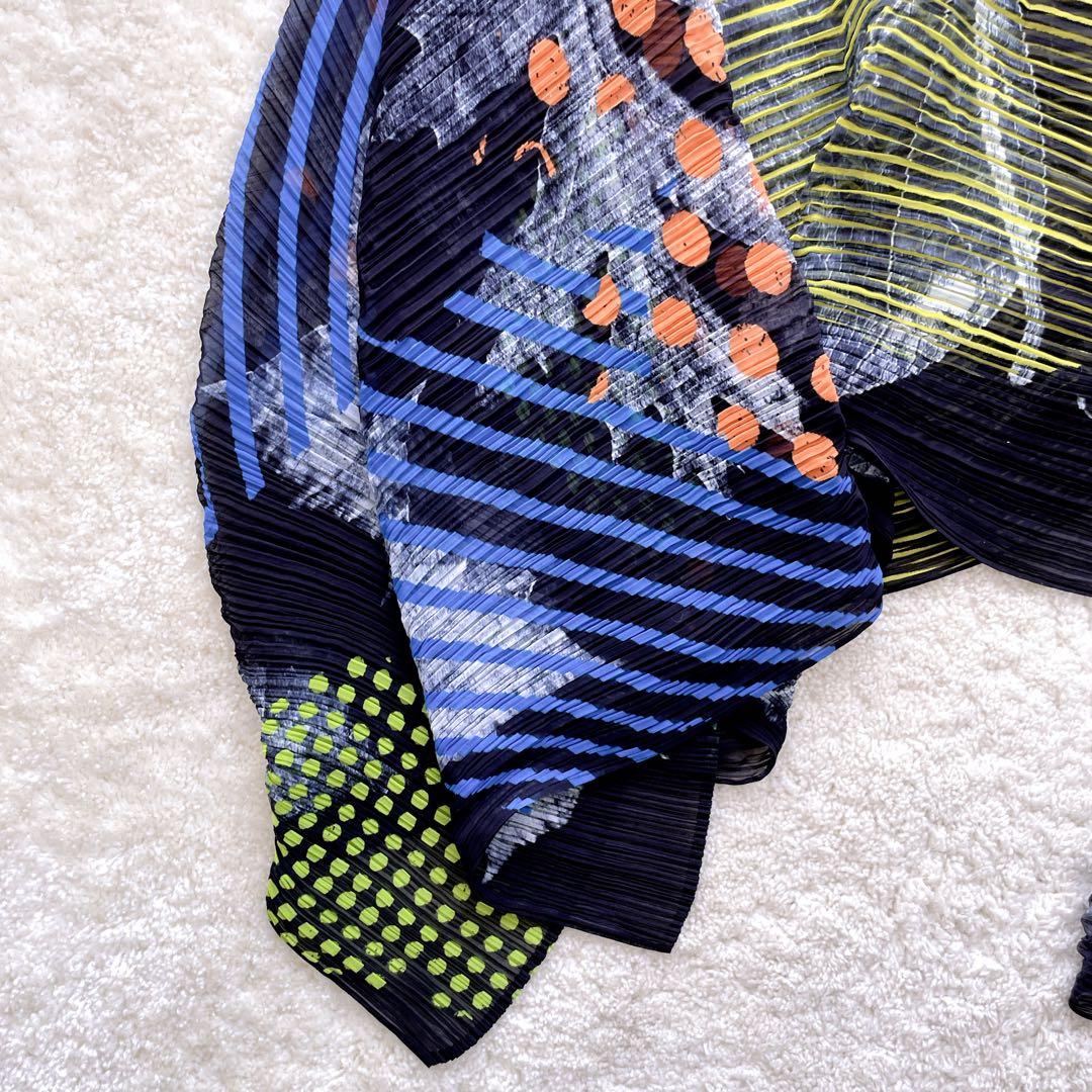 希少 プリーツプリーズ イッセイミヤケ 総柄 変形ポンチョ ストール ケープ