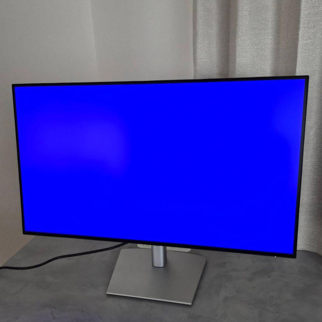 DELL 32インチ 4Kモニター U3225QE