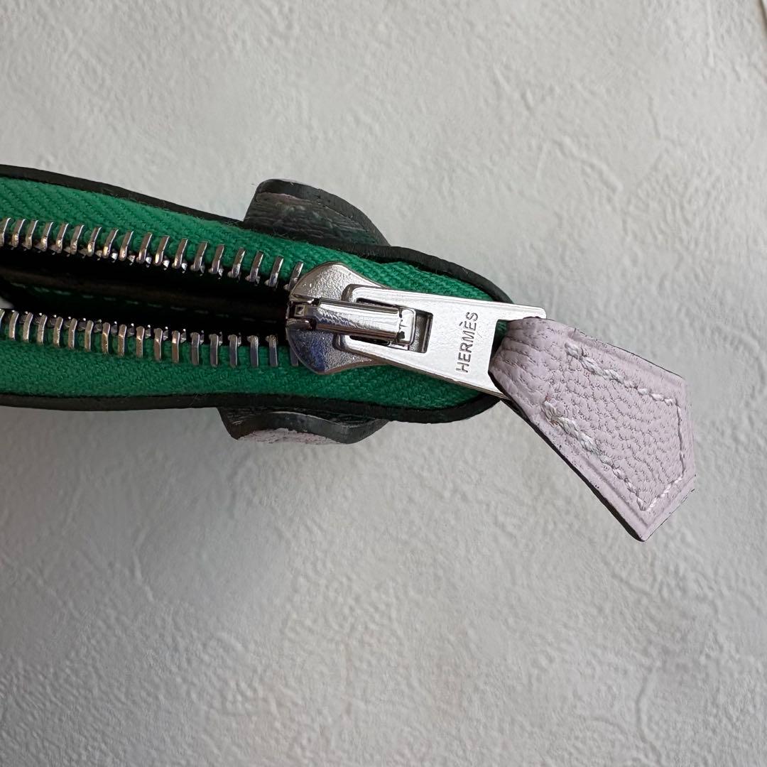 2022年【保護シール】HERMES パドック　ウォレット ケース ミント