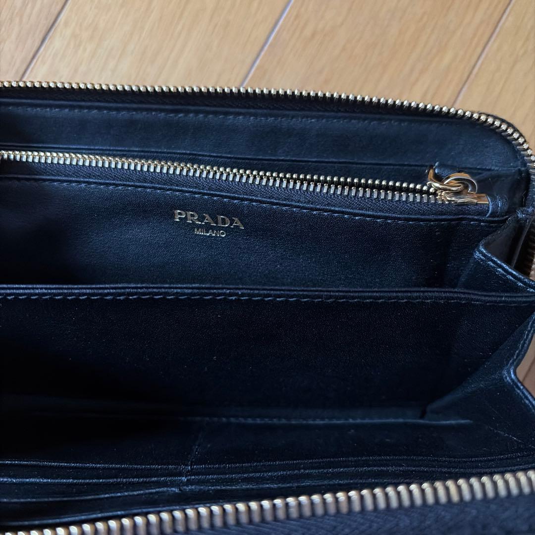 HANA　PRADA ブラック 長財布