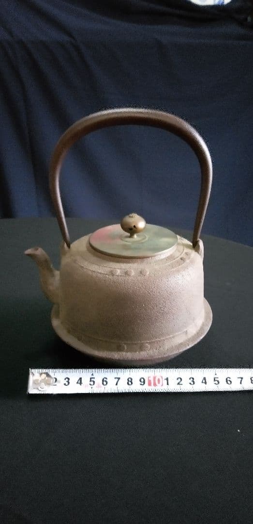 山形、長文堂鉄製 丸形鉄瓶 蓋付き、未使用、新品