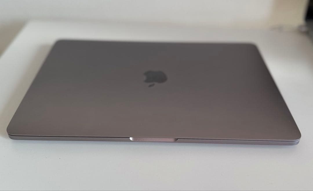 美品 Macbook Pro 2020 13インチ Windows 11 Pro