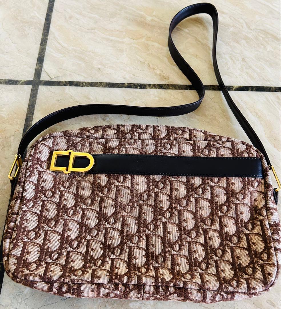 Christian Dior トロッター