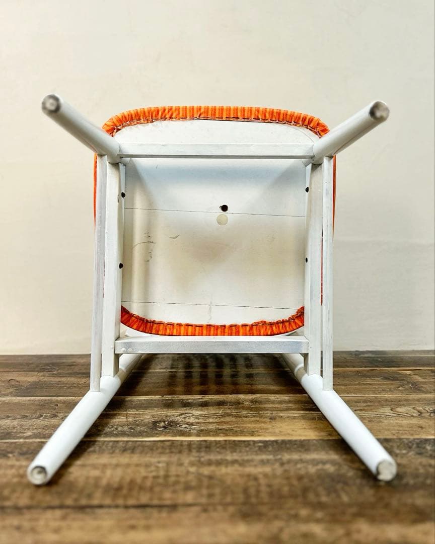 昭和レトロ ダイニングチェア 白　オレンジストライプ 木製 椅子 北欧風 古家具