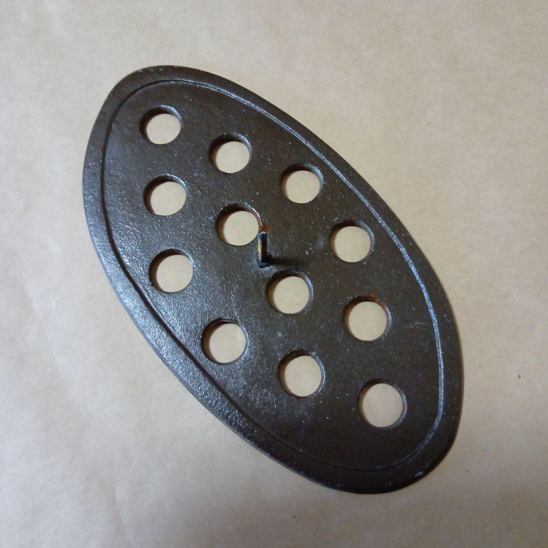 茶道具　唐銅吊舟花入