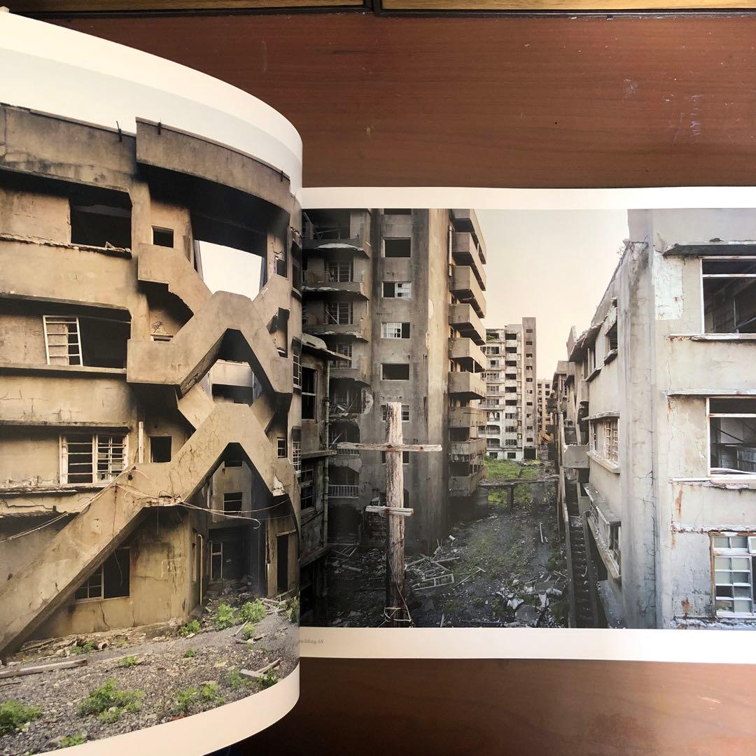 (希少写真集) 未開封 軍艦島 Gunkanjima 端島 (洋書) 初版