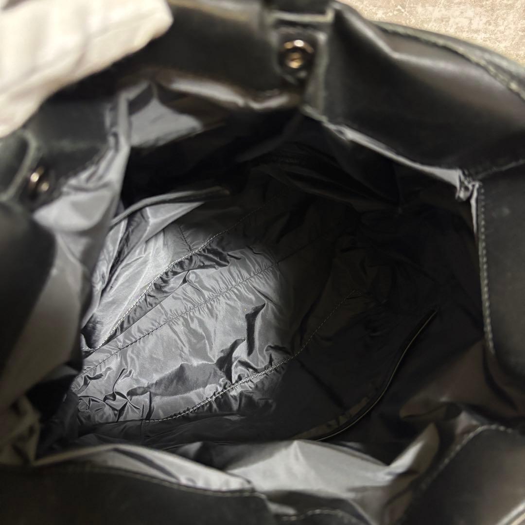 H251 Moncler モンクレール　ハンドバッグ　ブラック　大容量　A4収納