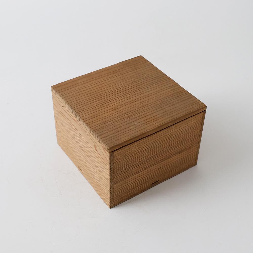 時代物 安南写 染付 花唐草文 茶碗 絞り手 茶道具 抹茶碗