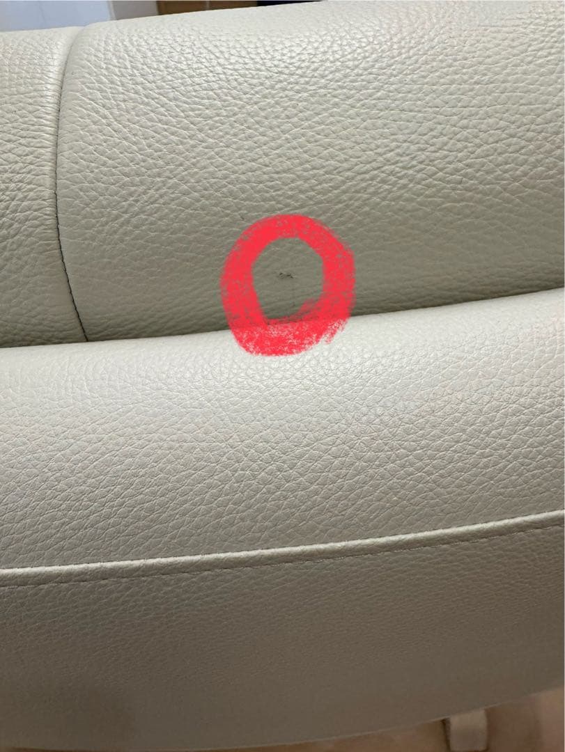 美品です。カリモク ZU4603 Y800 ソフトグレイン　ホワイト