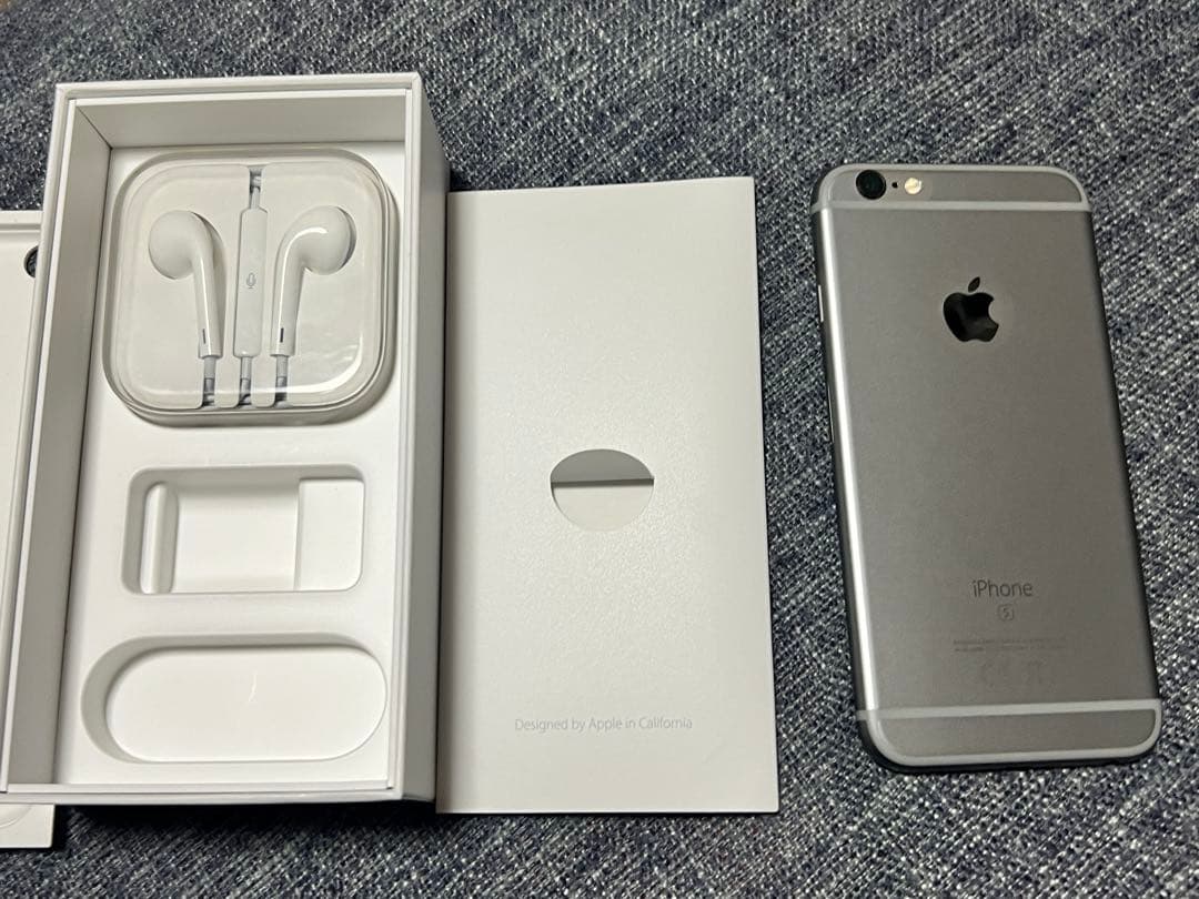 週末限定値下げ！　Apple iPhone 6s スペースグレー 32GB
