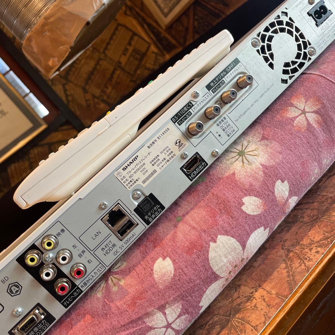 シャープ　BD-W560SW 12倍録 500GB 純正リモ等付フル装備 完動品