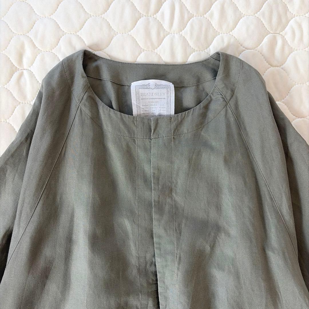 【24SS美品】BEARDSLEY✴︎後ろフリル羽織　カーキ