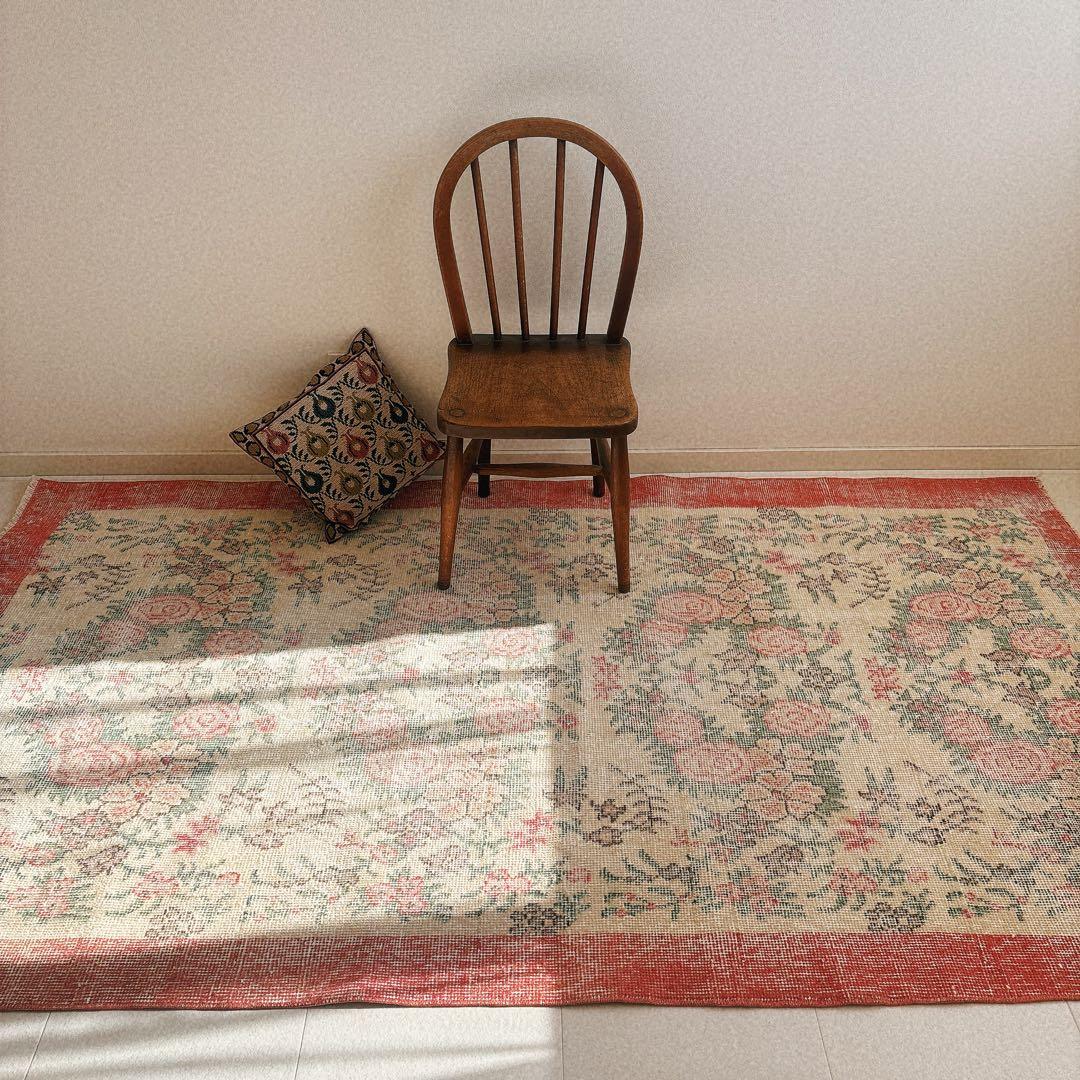 トルコ　ヴィンテージ ラグ　フローラル　ピンク