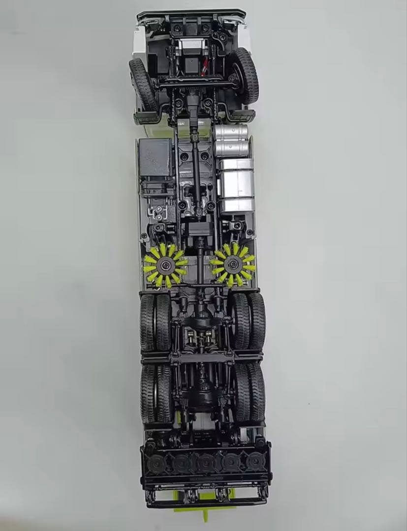 XCMG 清掃車 1/35スケールモデル