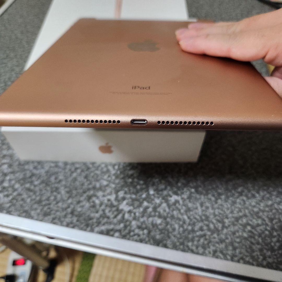 Apple iPad (第6世代) 128GB バッテリー容量96%