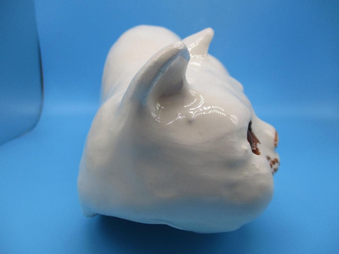 オッドアイの白猫ウィンスタンレイ ケンジントン キャット サイズ2 NO7