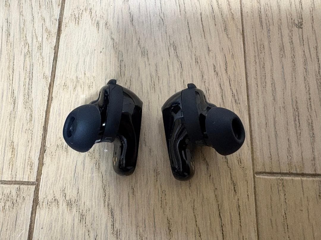 Bose QC Ultra イヤホン＋ワイヤレス充電ケースカバー【美品】