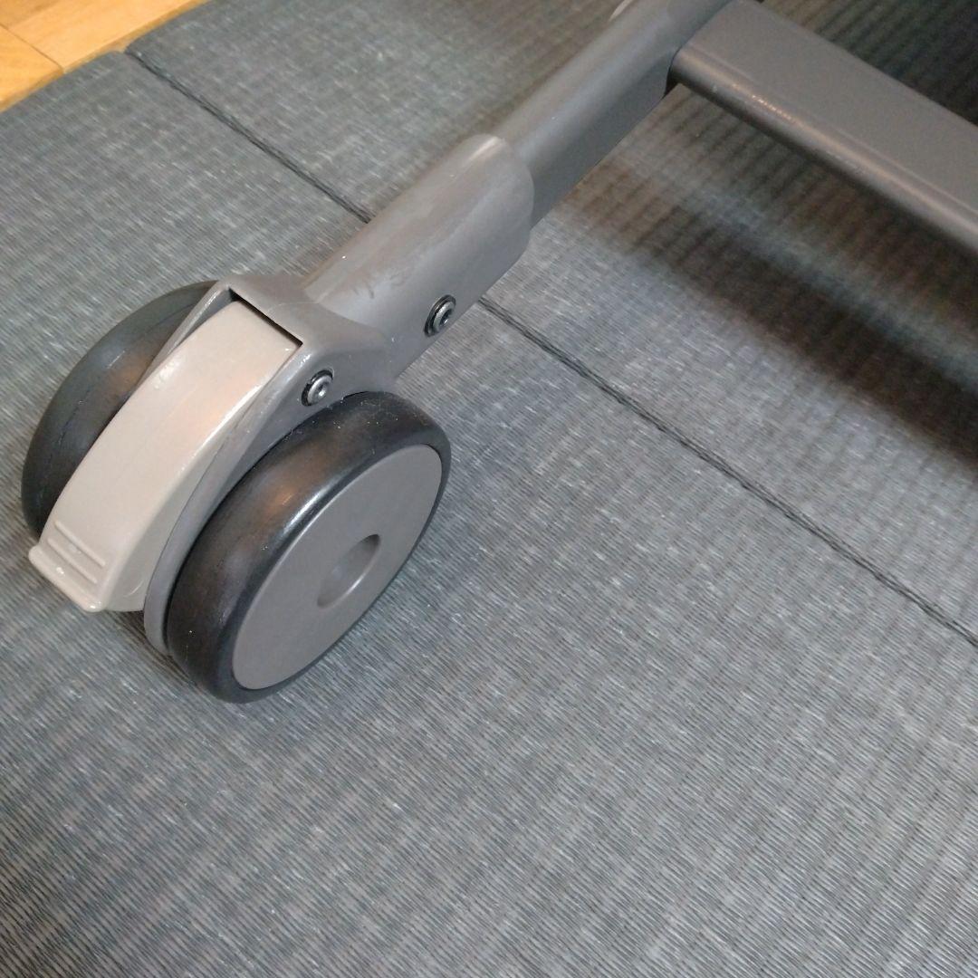 美品 コンビ ネムリラ オートスウィング Simplight 電動ハイローチェア