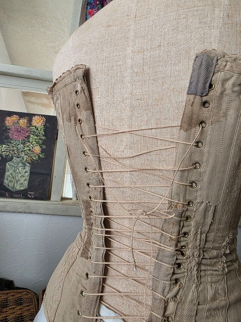 アンティークコルセット