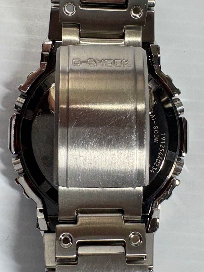 人気のフルメタ・日本製造・箱付❗️CASIO・G-SHOCK・GMW−B5000D