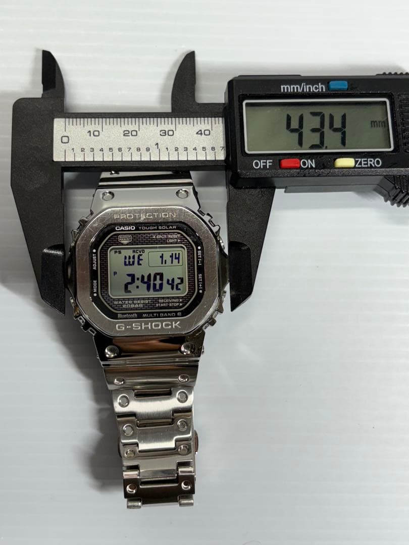 人気のフルメタ・日本製造・箱付❗️CASIO・G-SHOCK・GMW−B5000D