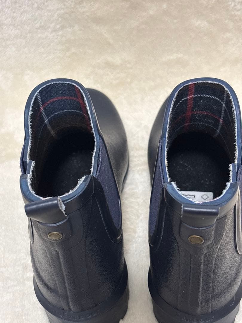 お買い得品　Barbourバブアー サイドゴア レインブーツ ネイビー　UK7