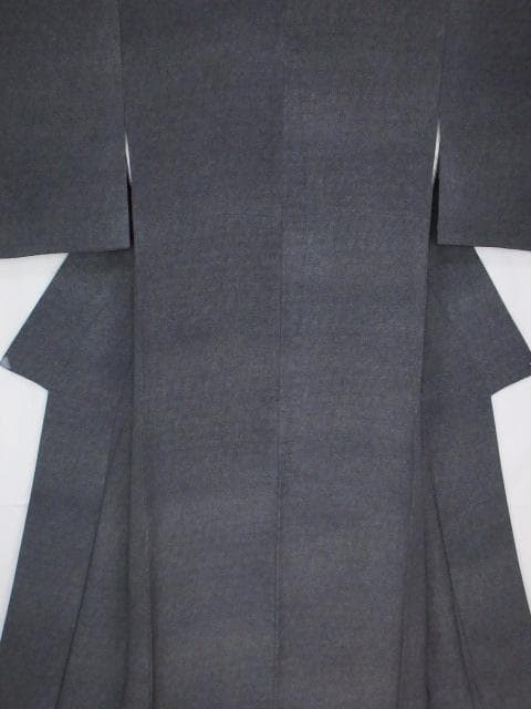 着用少ない！極鮫小紋＊江戸小紋＊黒＆白＊紋無し＊着物＊やせ型＊１５９ｃｍ＊裄６５