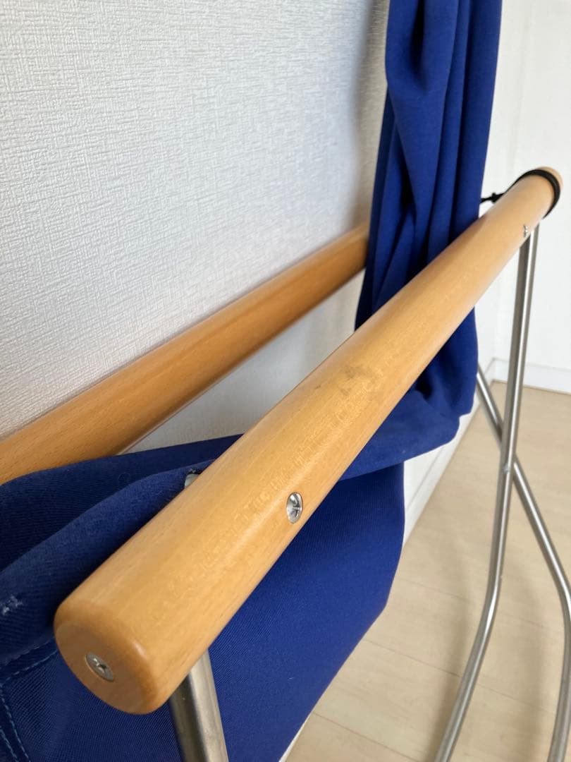 お*ち様 ニーチェア　ロッキングチェア　ブルー 10年以上前に購入しました。