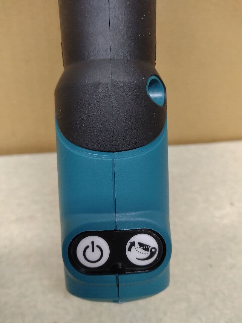 ★マキタ充電式剪定ハサミUP180DZK