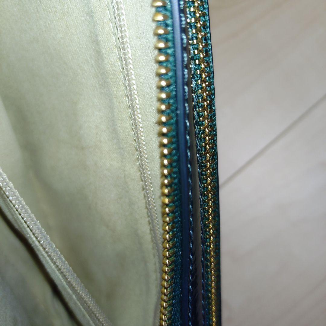 ATAOアタオ スマホショルダー　アミュレット　ディープエメラルド