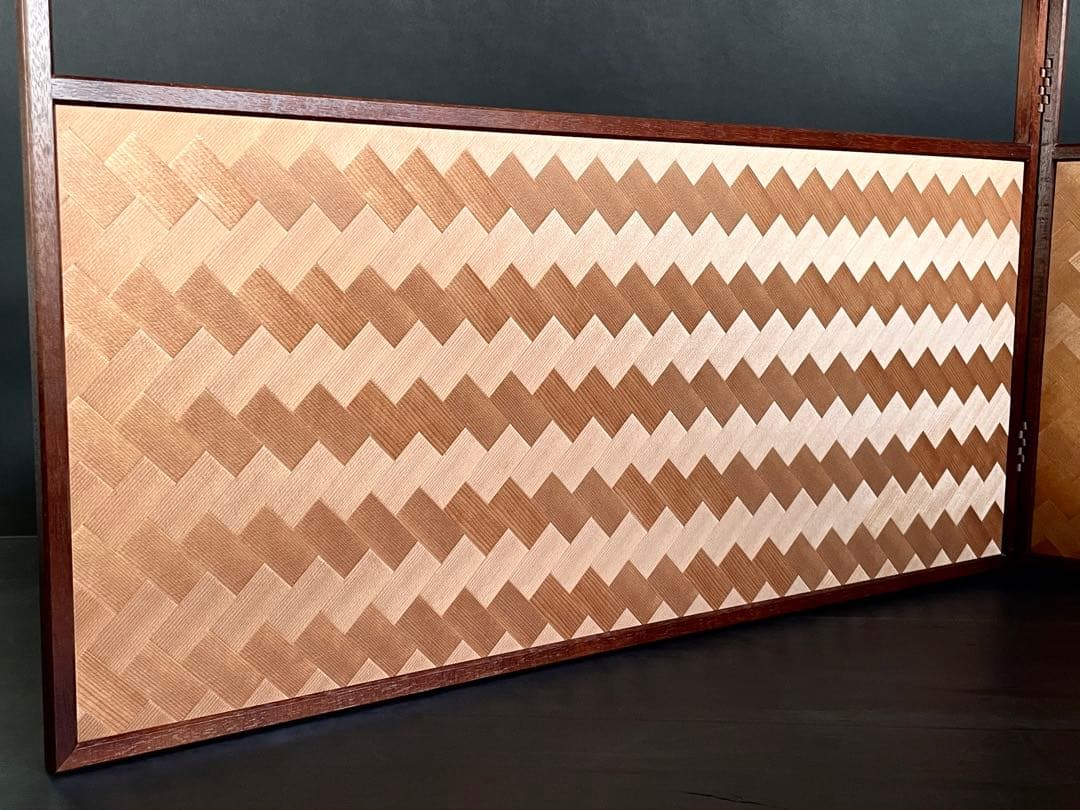 【美品】「祖」 唐松 網代 両面使い 上透かし 桑縁 風炉先屏風 （115⑧）