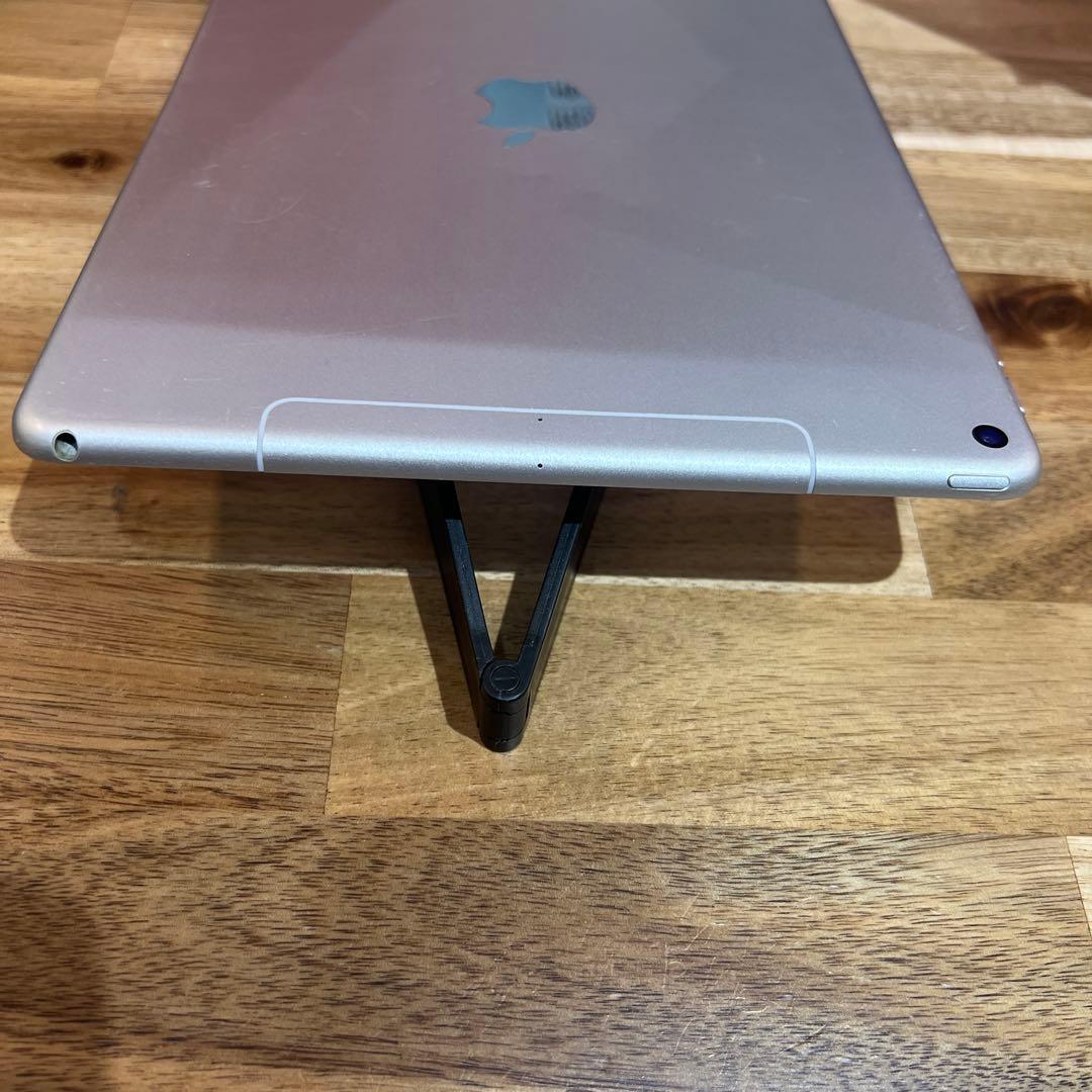 M862 SIMフリーiPad Air 3rd Gen 64GB