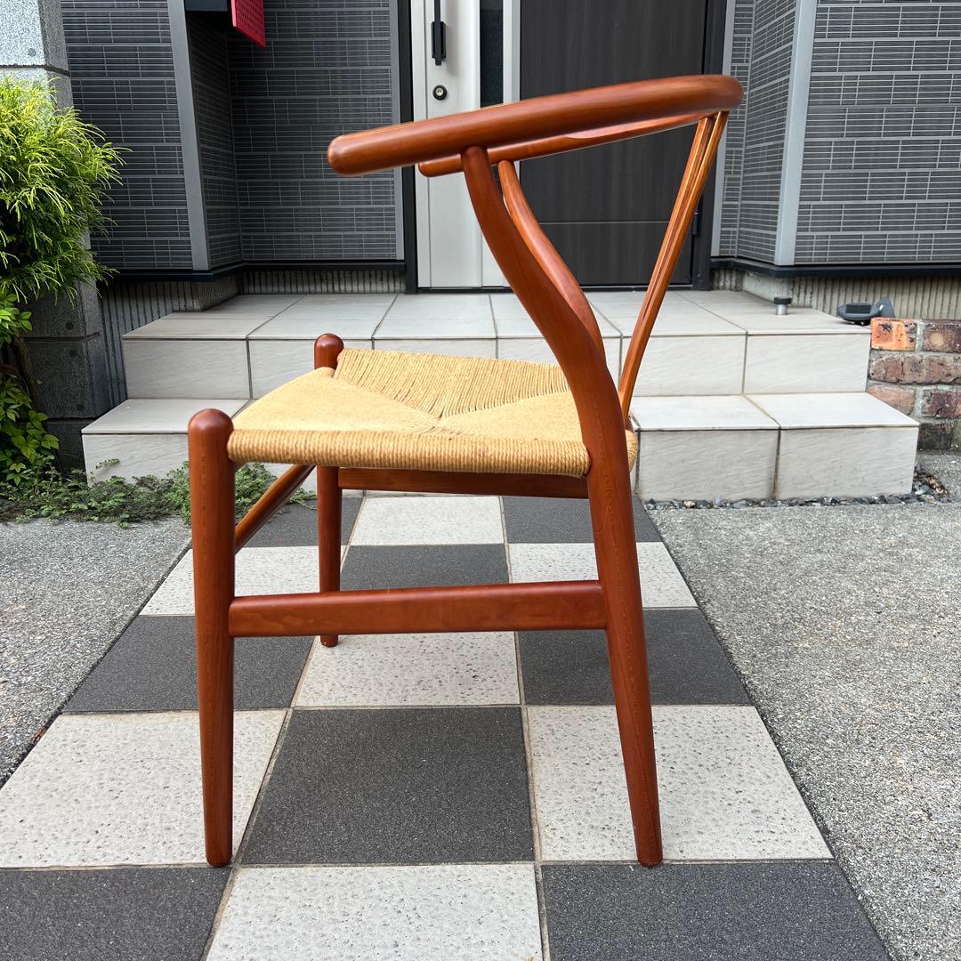 【正規品】カールハンセン　チェリー材のYチェア　CH24