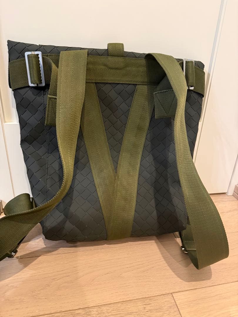 I*.様 【極美品】ボッテガヴェネタ イントレチャート ニューラバー リュックサ