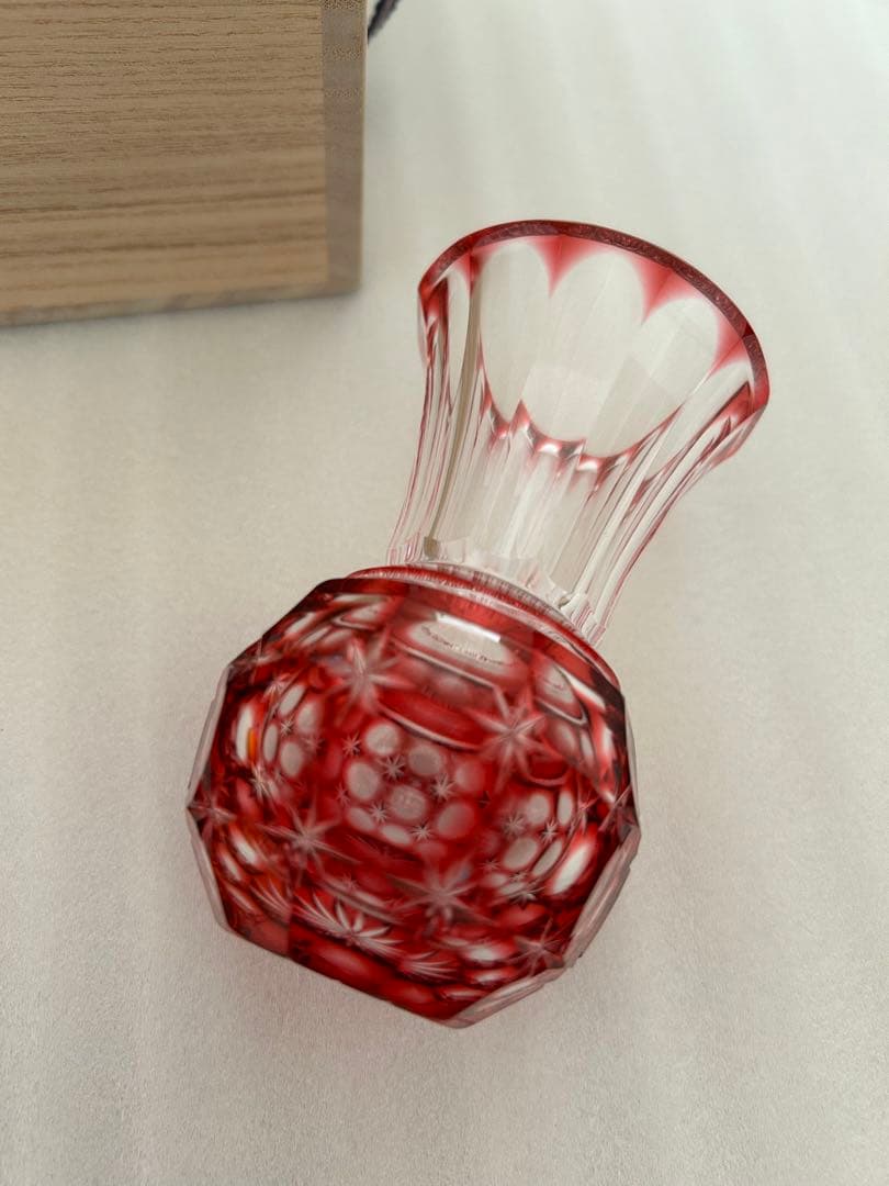 専用です　薩摩切子 色被せガラス 金赤☆花入れ 花瓶　一輪挿し