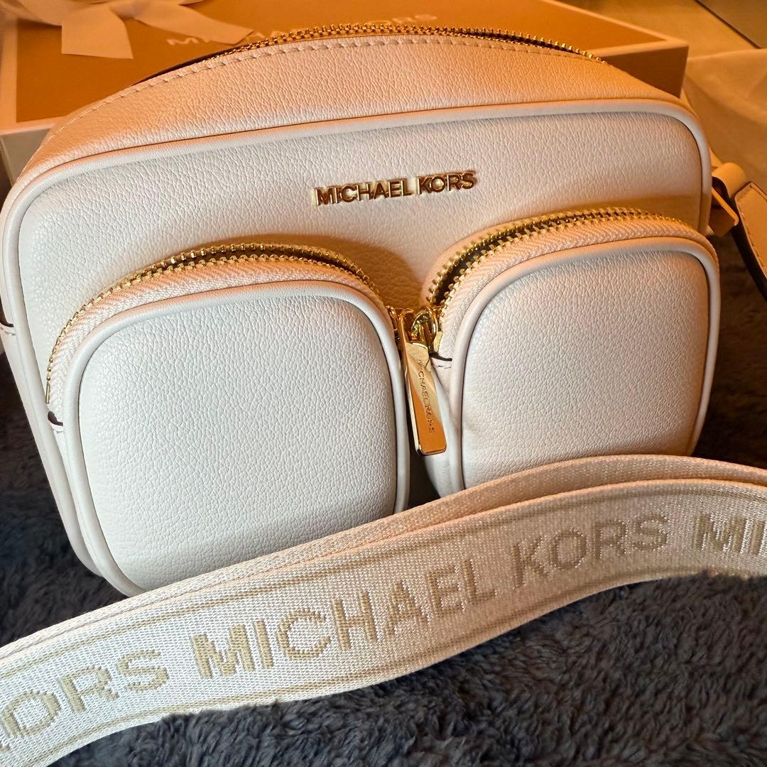 ★かことの心 美品 MICHEAL KORS クロスボディバッグ 付属品◎