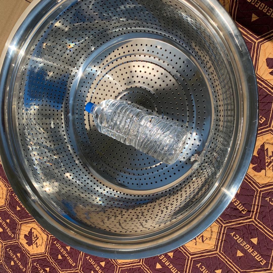 2個　68cm 大型　ステンレス 穴あき　パンチ　水切り　野菜洗い　ざる