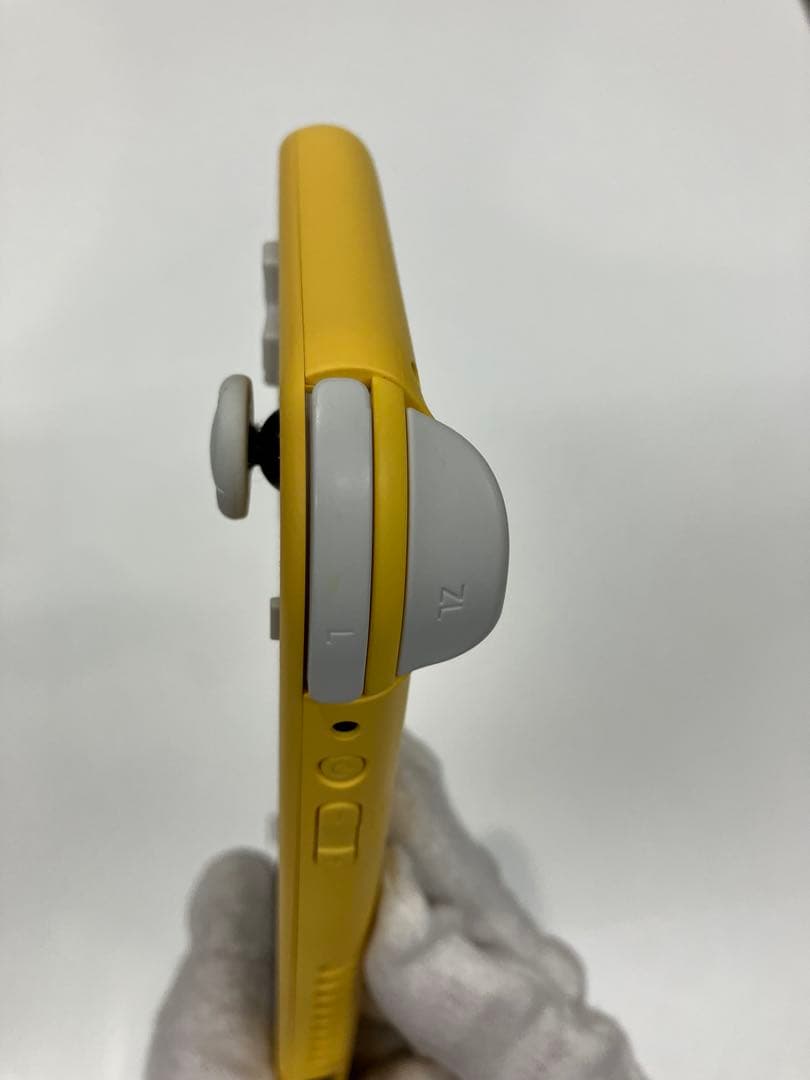 美品！Nintendo Switch Lite イエロー