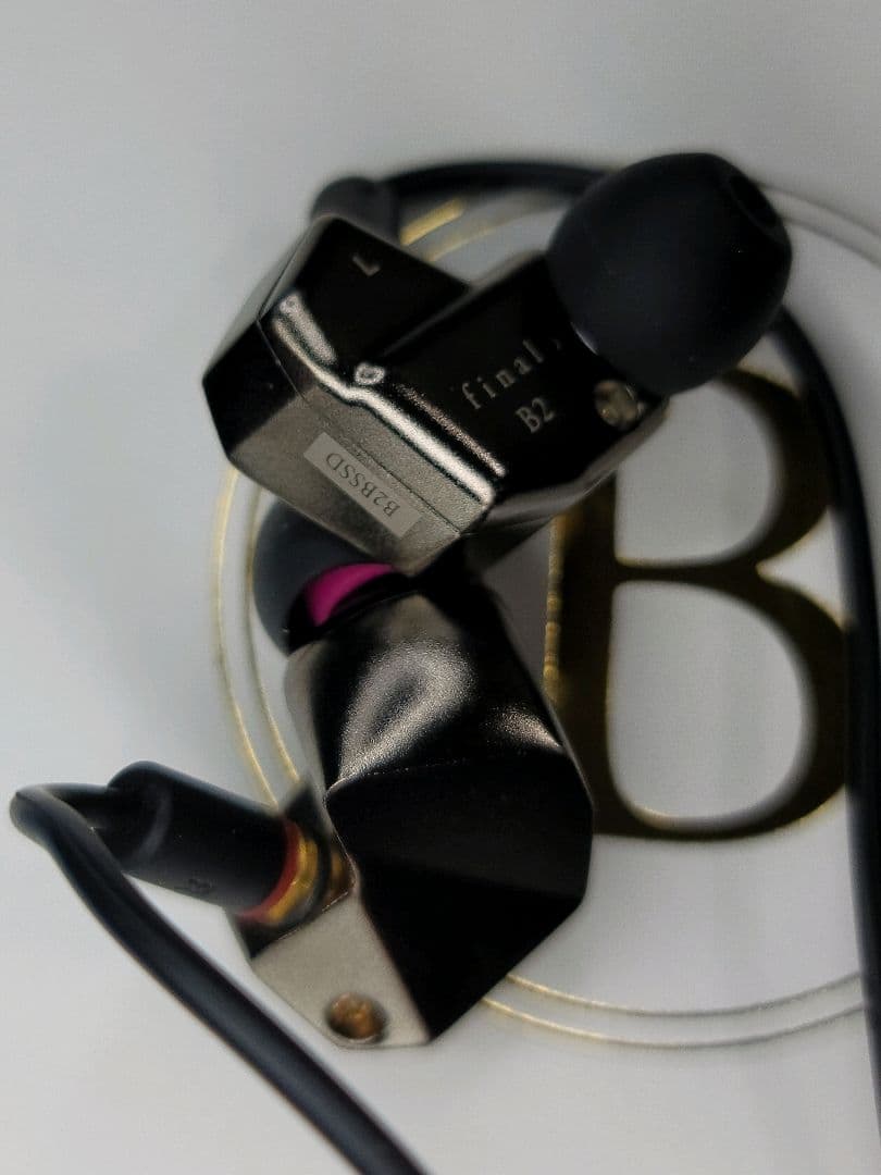 【美品】final B2【FI-B2BSSD】