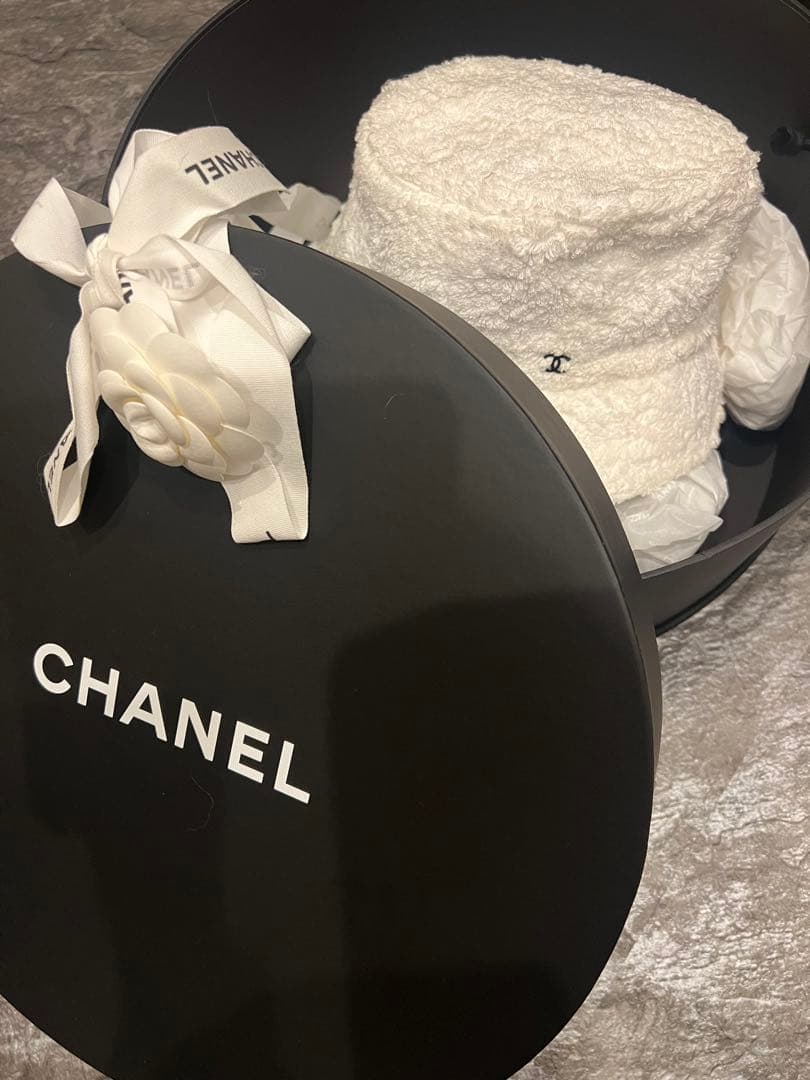 CHANEL ホワイト バケットハット M