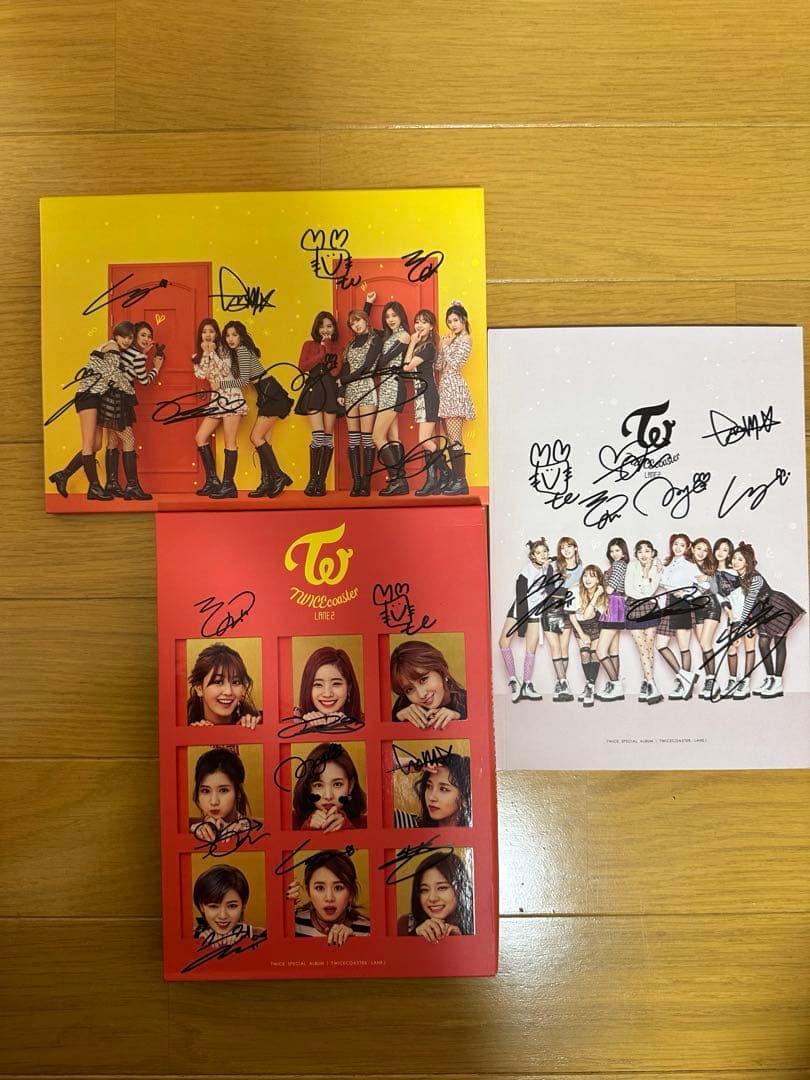 TWICE サイン入りアルバム フォトブック付き