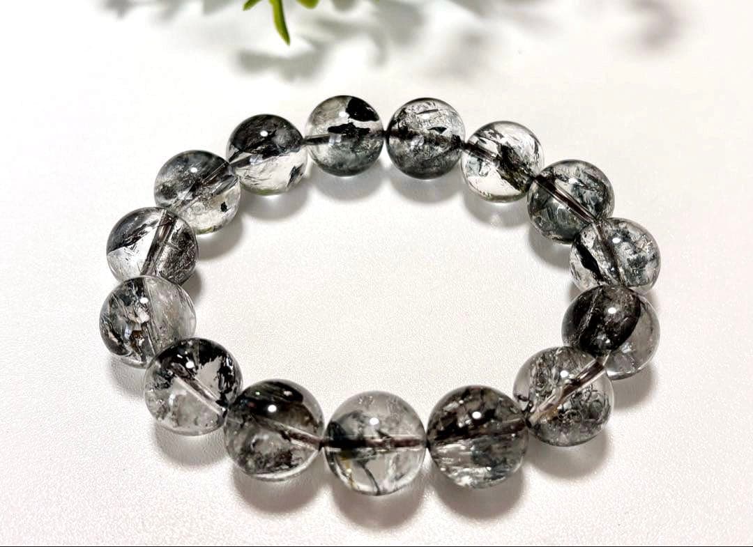 究極品質　光を纏いし神の聖石　ガネッシュヒマール産　虹のブラックエレスチャル