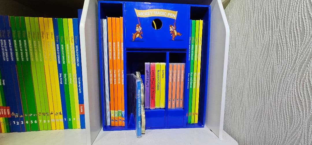 ディズニー英語システム ワールドファミリー DWE　欠品あり