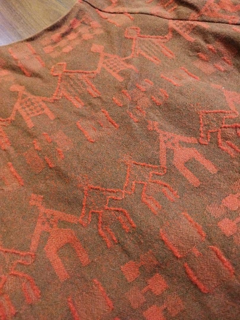 美品♪根々 ジャガード織り つながる ショートコート ジャケット