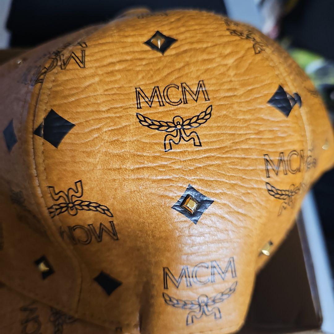 他の方厳禁マリア‼️MCMレア物スタッズ付きキャップ正規品