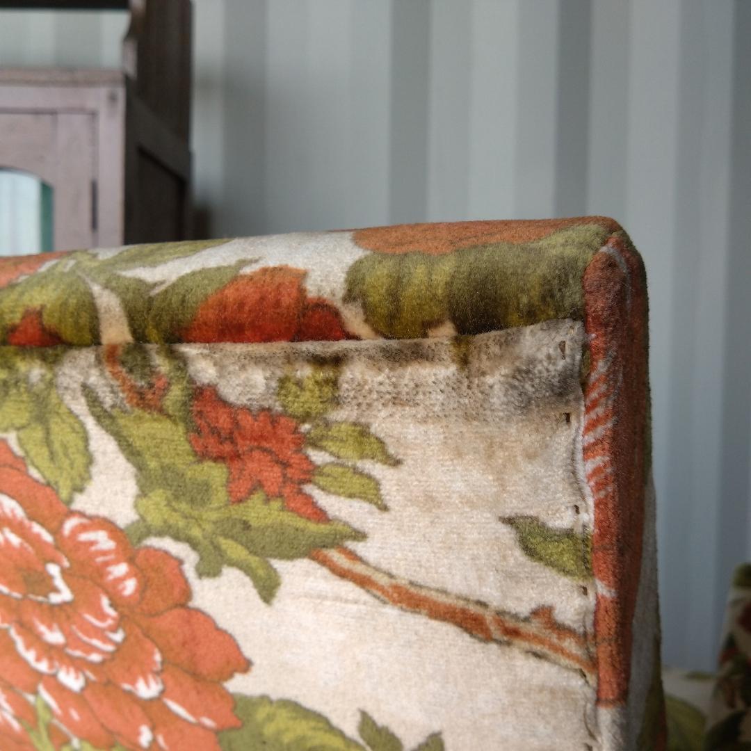 ロッキングチェア　椅子　花柄