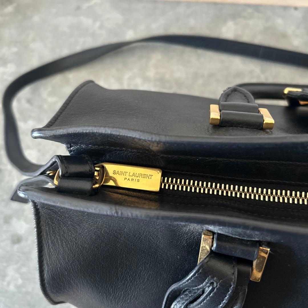 サンローランパリ　プチカバス　ハンドバッグ　2WAYショルダー　ブラック