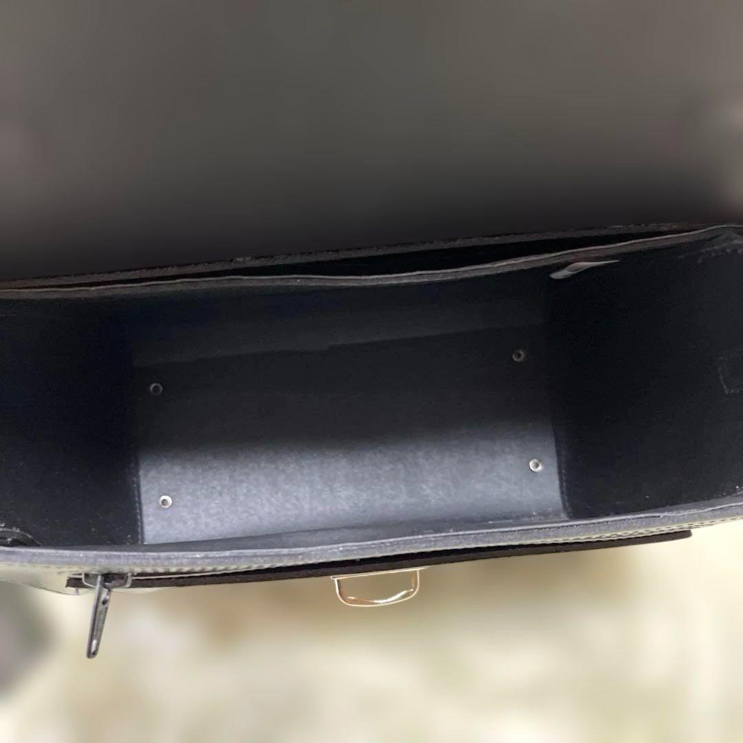 ザッチェルズ 2WAYショルダーハンドバック　英国製レザー　シュガーキューブ